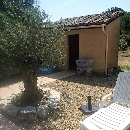 Avec Piscine Proche Saint-astier Hébergement de vacances